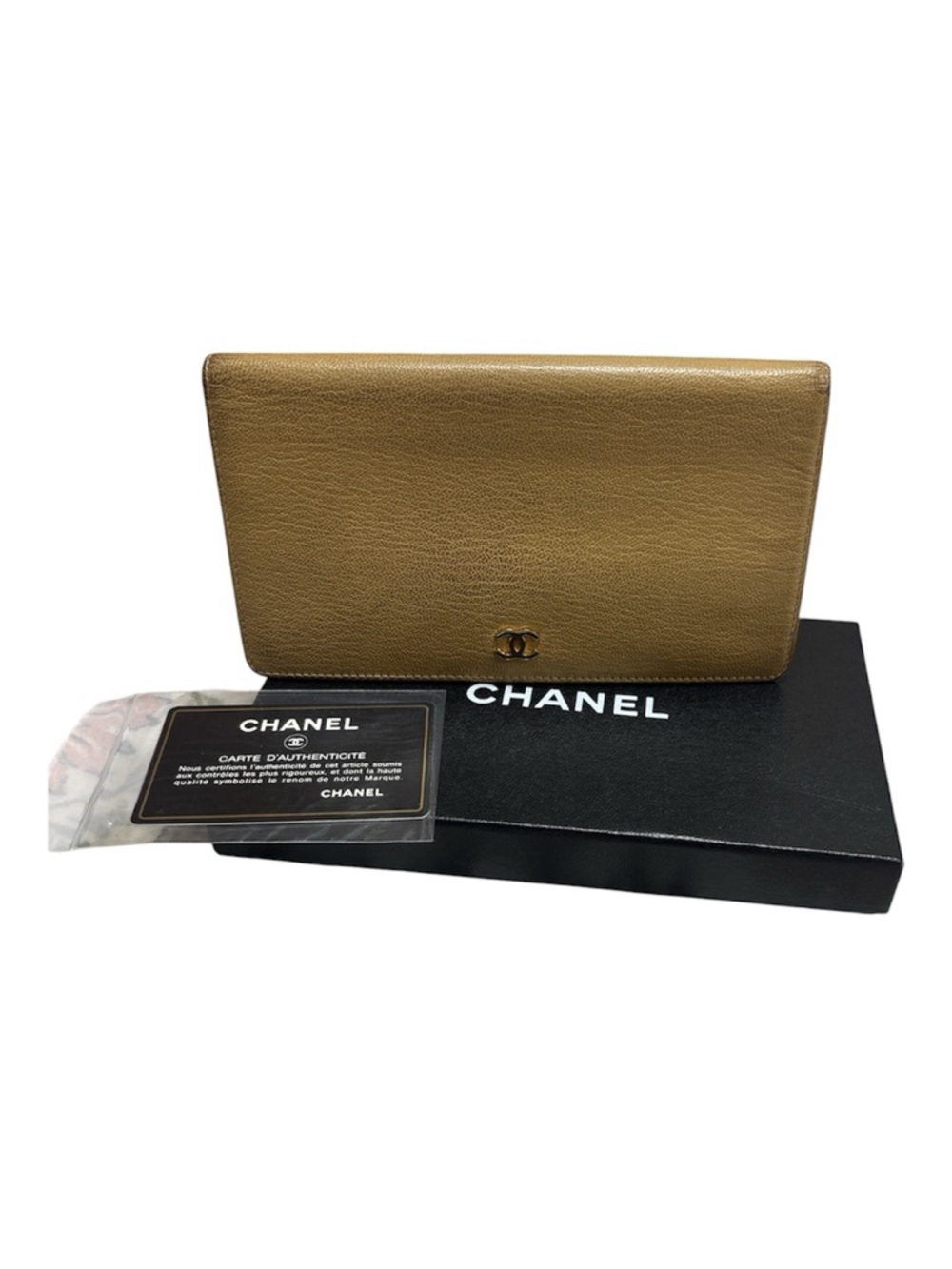 CHANEL Metallic Gold Caviar Leather Continental Wallet